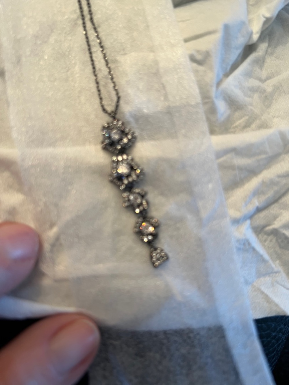 HENRI BENDEL NWOT BLACK ROCKS & GUNMETAL BRACELET & COORDINATING NECKLACE - Picture 14 of 14